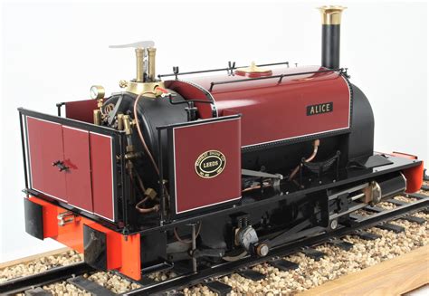 We are proud to present the stunning Bachmann Narrow Gauge OO9 Scale model of Quarry <strong>Hunslet</strong> Steam <strong>Locomotive</strong> ‘<strong>Alice’ in Dinorwic Quarry Red livery</strong>. . Hunslet locomotive for sale
